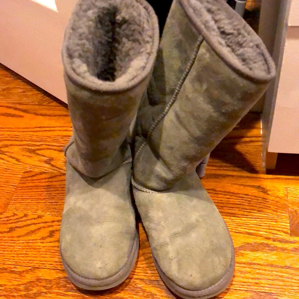 Gray Ugg Boots - image 1